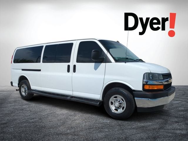 2019 Chevrolet Express 3500 LT Extended's photo