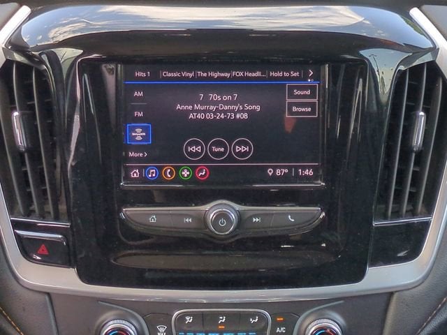 2020 Chevrolet Traverse LT Cloth