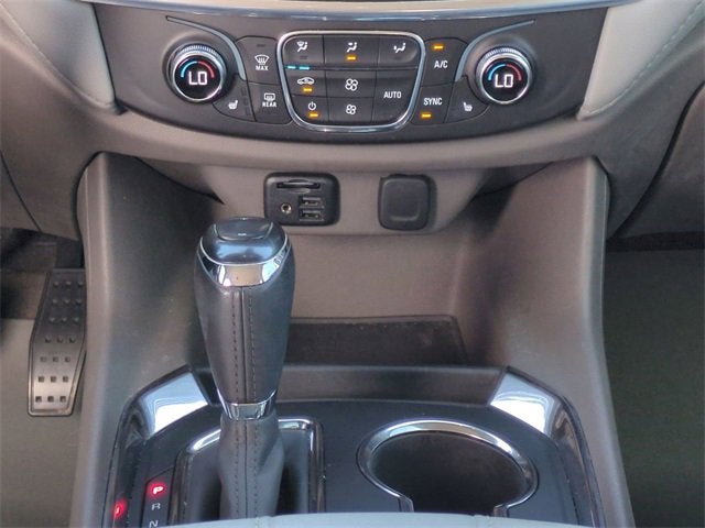 2020 Chevrolet Traverse LT Leather