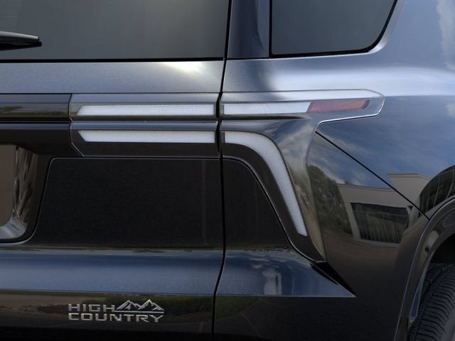 2025 Chevrolet Traverse High Country - Photo 12