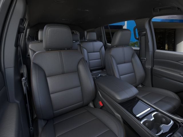 2025 Chevrolet Traverse High Country - Photo 17