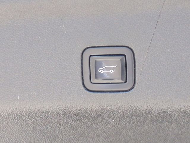 2022 Chevrolet Suburban High Country