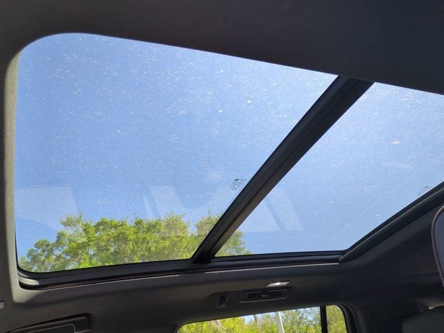 2022 Chevrolet Suburban High Country