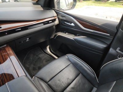 2022 Cadillac Escalade ESV Premium Luxury