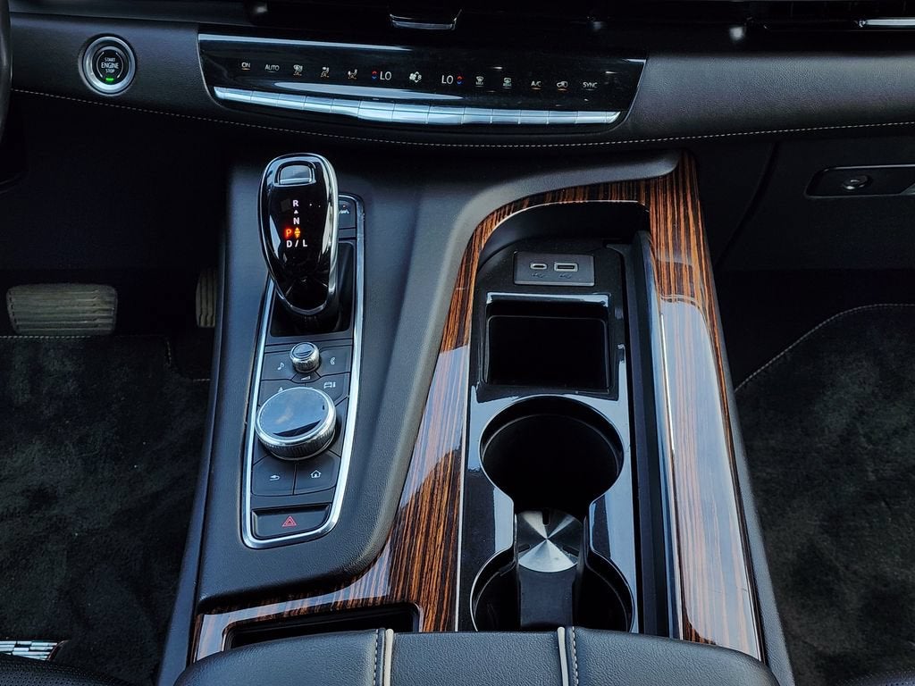 2022 Cadillac Escalade ESV Premium Luxury