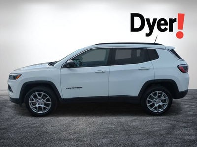 2022 Jeep Compass Latitude Lux