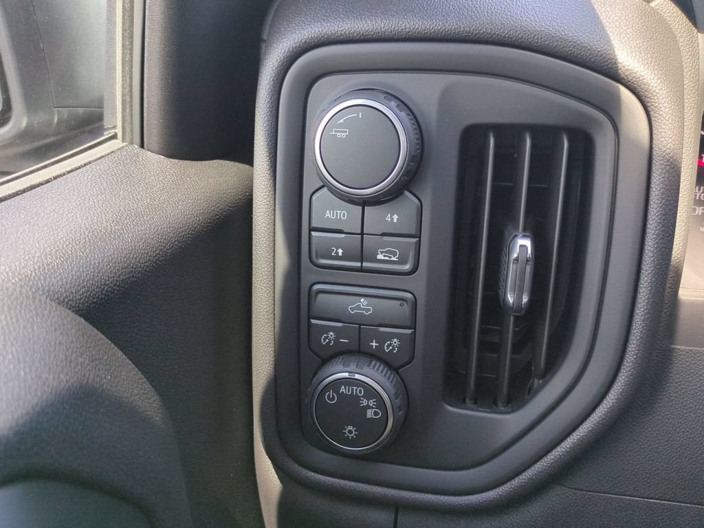 2026 Chevrolet Silverado 1500 Custom - Photo 24