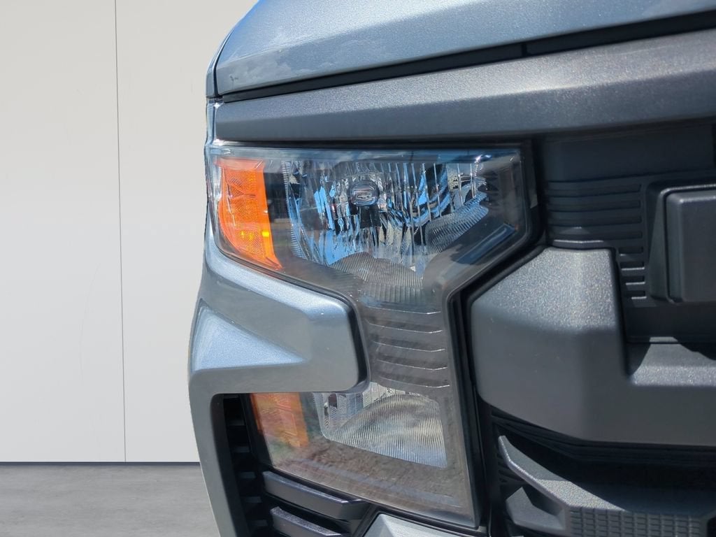 2026 Chevrolet Silverado 1500 Custom - Photo 9