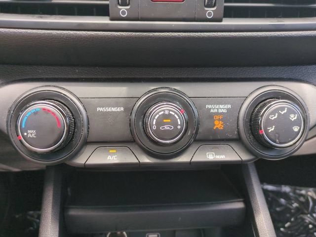 2023 Kia Forte LX