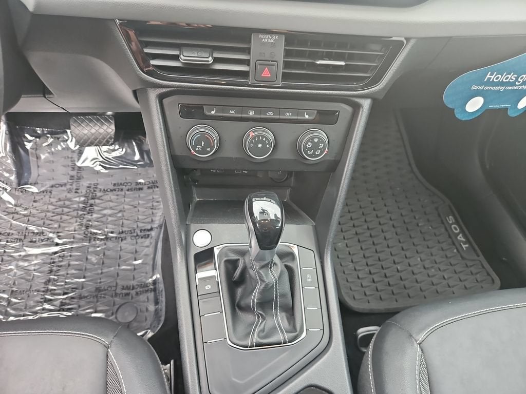 2022 Volkswagen Taos SE