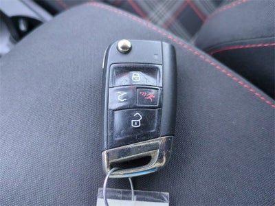 2017 Volkswagen Golf GTI S