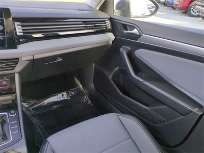 2025 Volkswagen Jetta SE