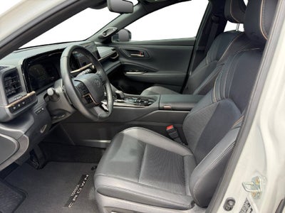 2025 Toyota Crown Signia XLE
