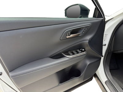 2025 Toyota Crown Signia XLE