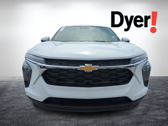 2026 Chevrolet Trax LS - Photo 9