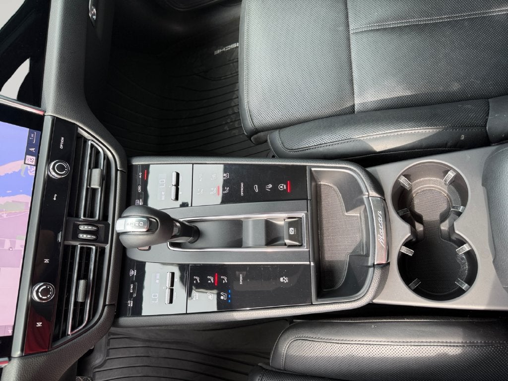 2024 Porsche Macan NA