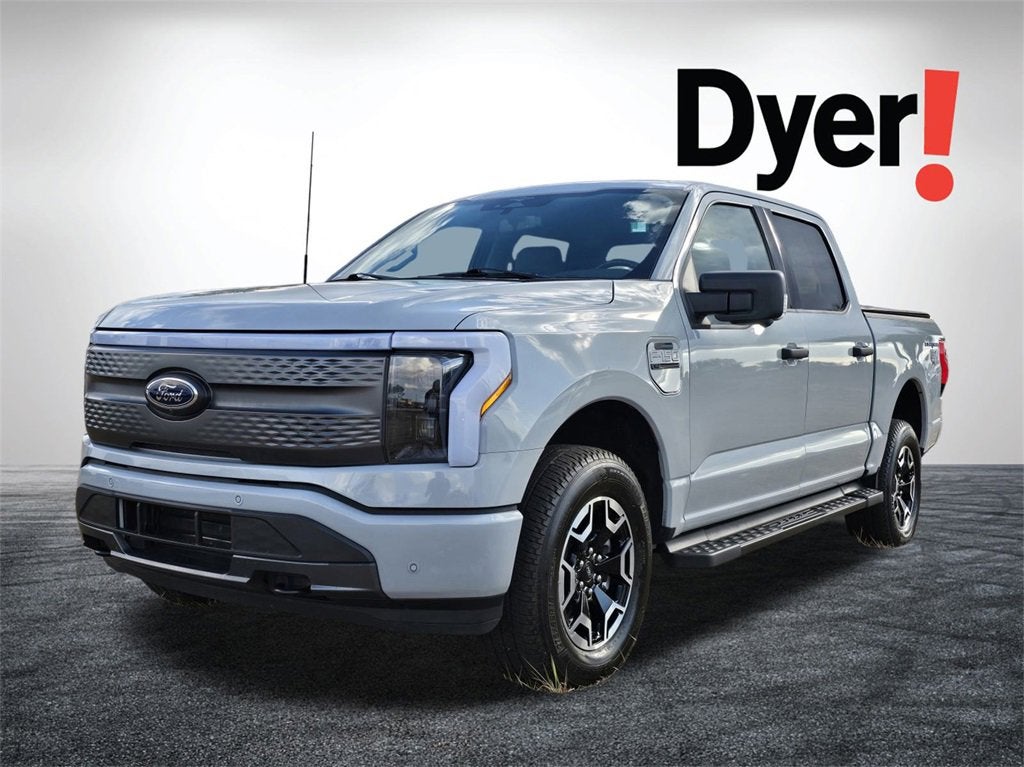 2023 Ford F-150 Lightning Pro