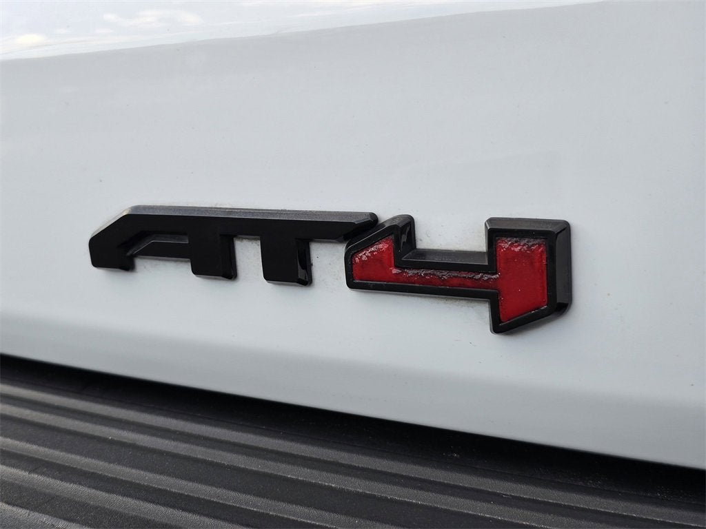 2024 GMC Yukon XL AT4