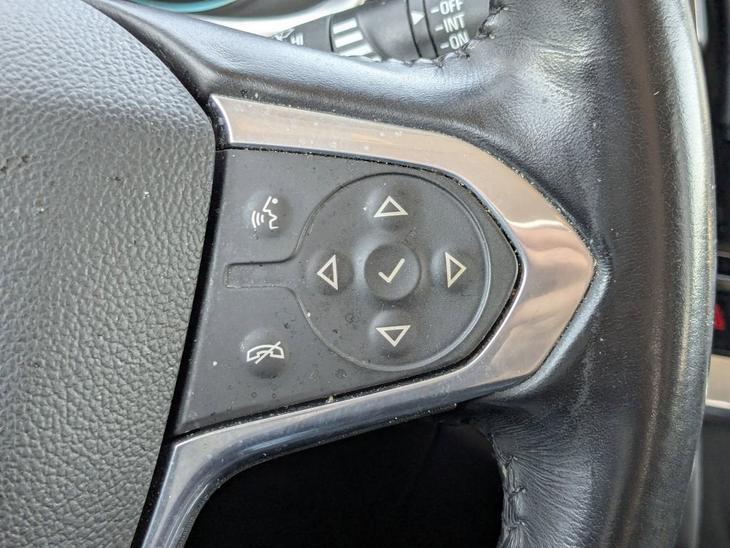 2021 Chevrolet Traverse LT Leather