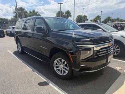 2025 Chevrolet Suburban LT