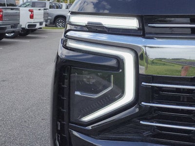 2025 Chevrolet Suburban LT