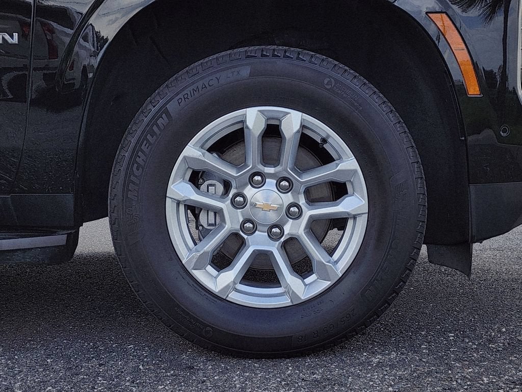 2025 Chevrolet Suburban LT
