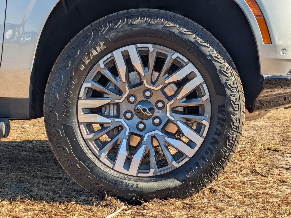 2025 Chevrolet Suburban Z71