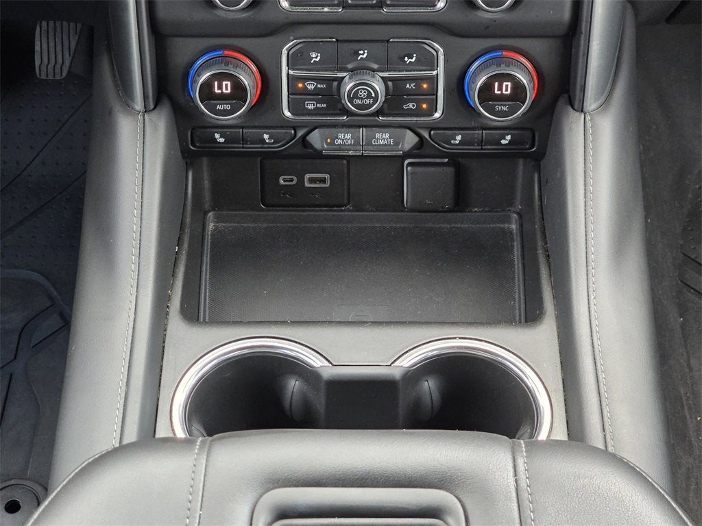 2022 Chevrolet Suburban LT