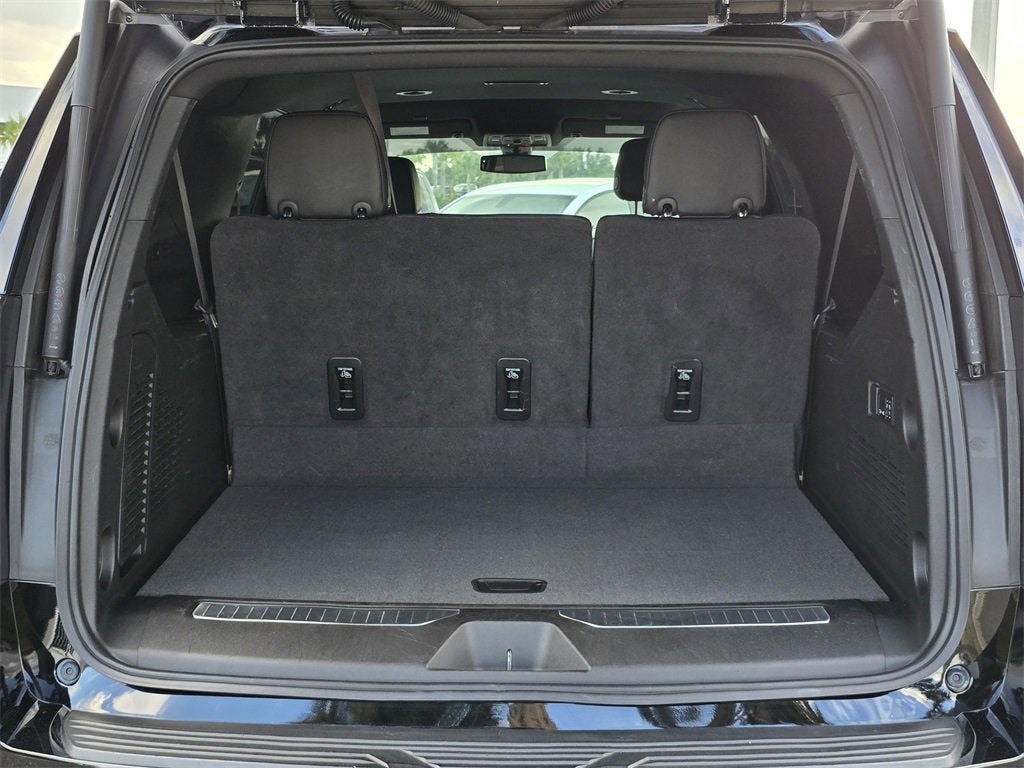 2022 Chevrolet Suburban RST