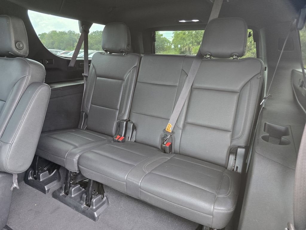 2022 Chevrolet Suburban LT