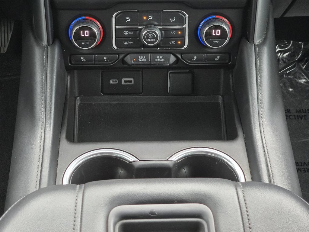 2022 Chevrolet Suburban LT