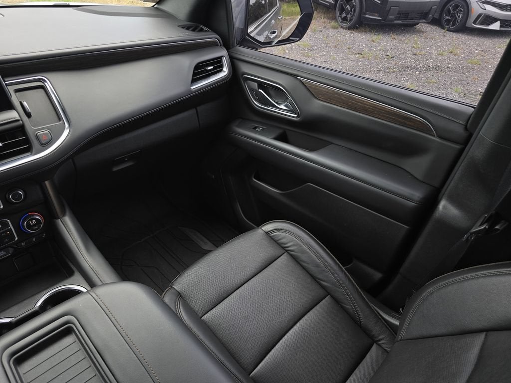 2022 Chevrolet Suburban High Country