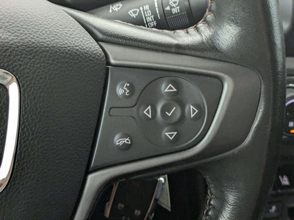 2022 GMC Canyon AT4 - Leather