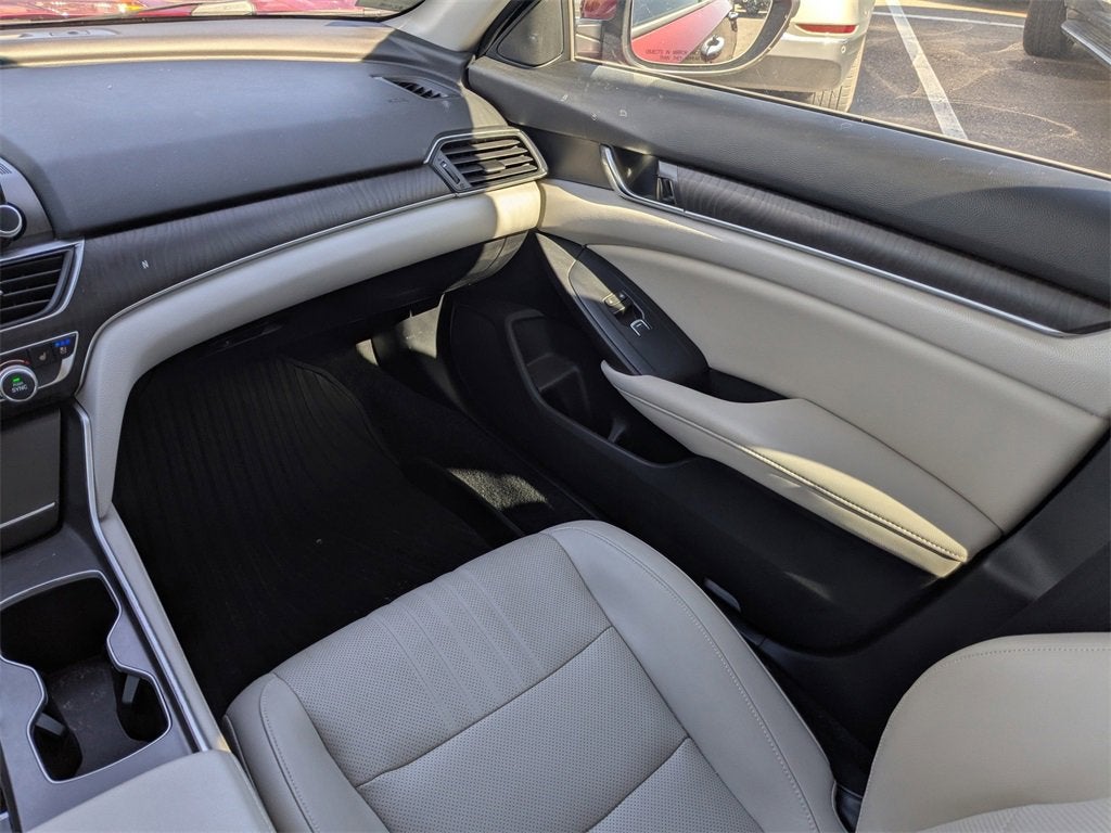 2020 Honda Accord Hybrid Touring