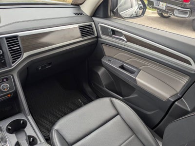 2021 Volkswagen Atlas 3.6L V6 SE w/Technology