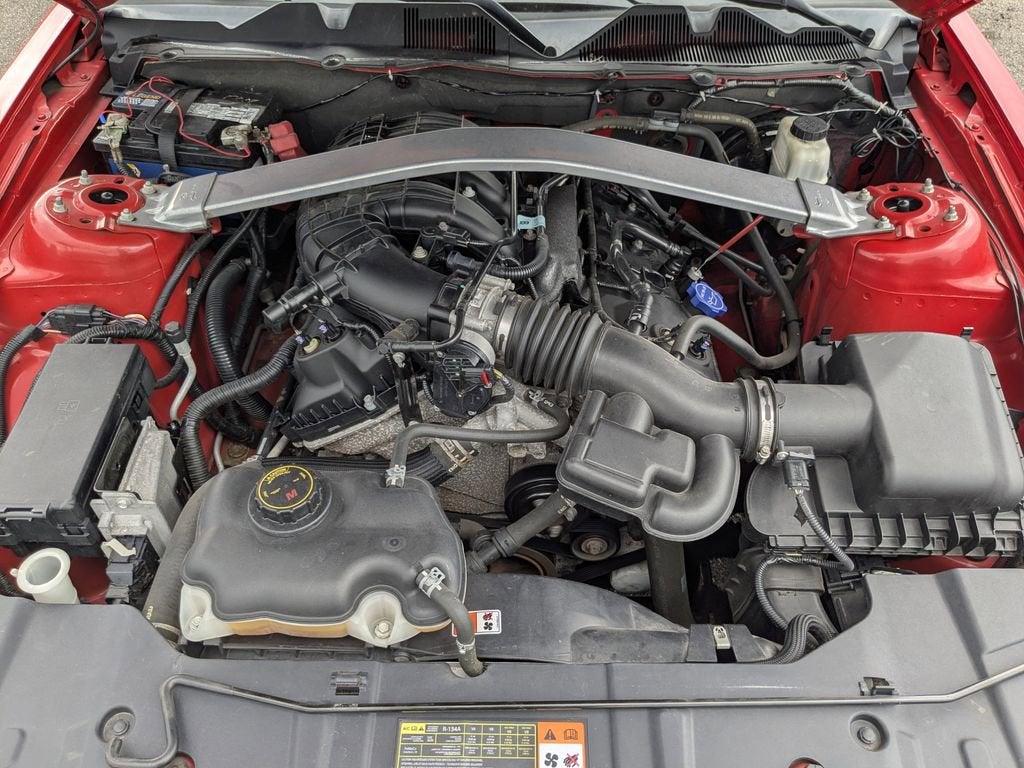 2014 Ford Mustang V6