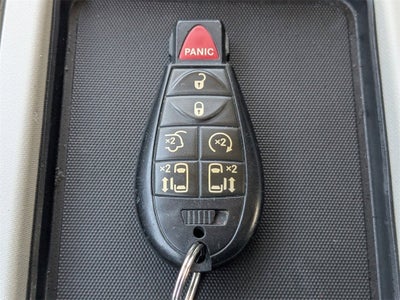 2015 Chrysler Town & Country Touring-L