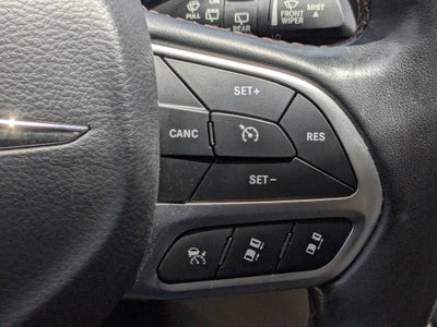 2017 Chrysler Pacifica Touring-L Plus