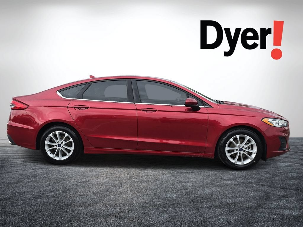 2020 Ford Fusion SE