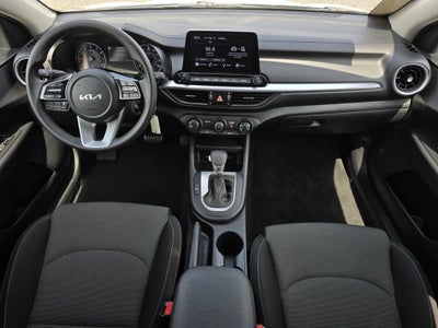 2022 Kia Forte FE