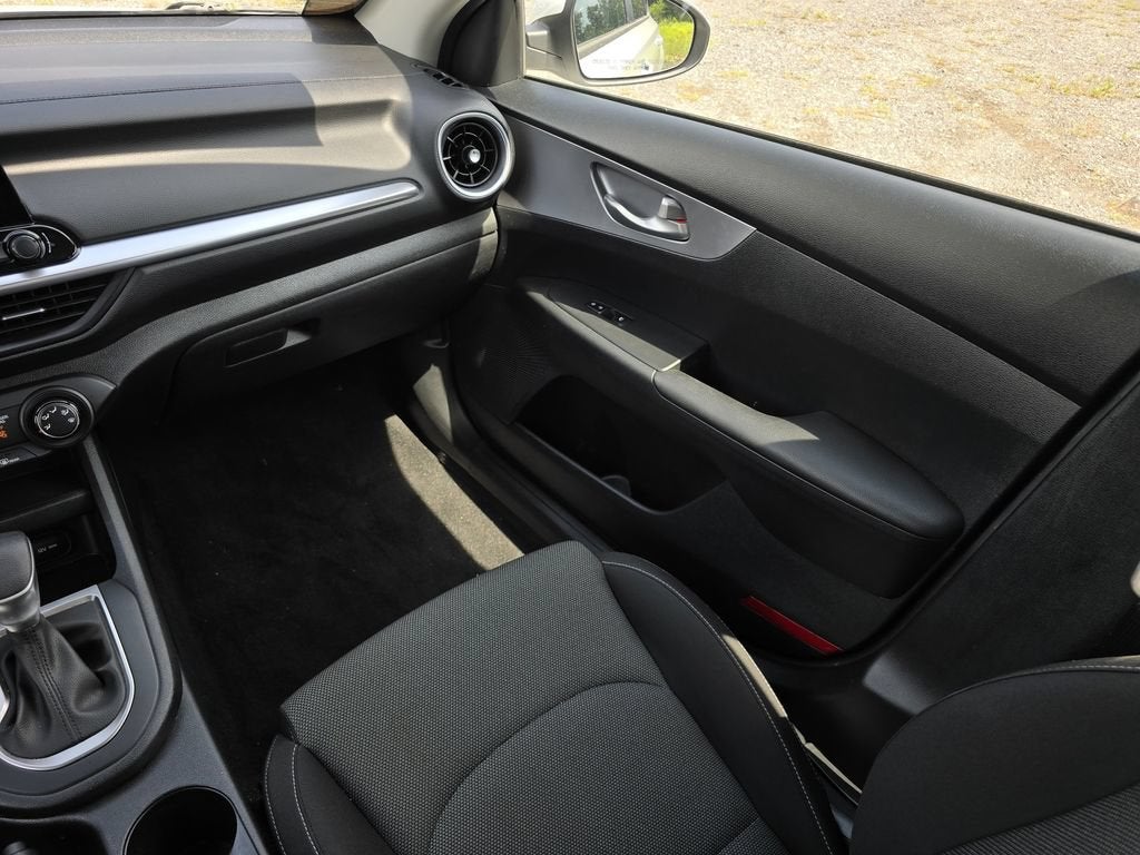 2022 Kia Forte FE