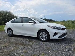 2022 Kia Forte FE