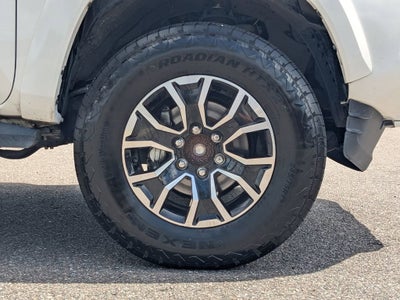 2021 Toyota Tacoma 2WD SR5