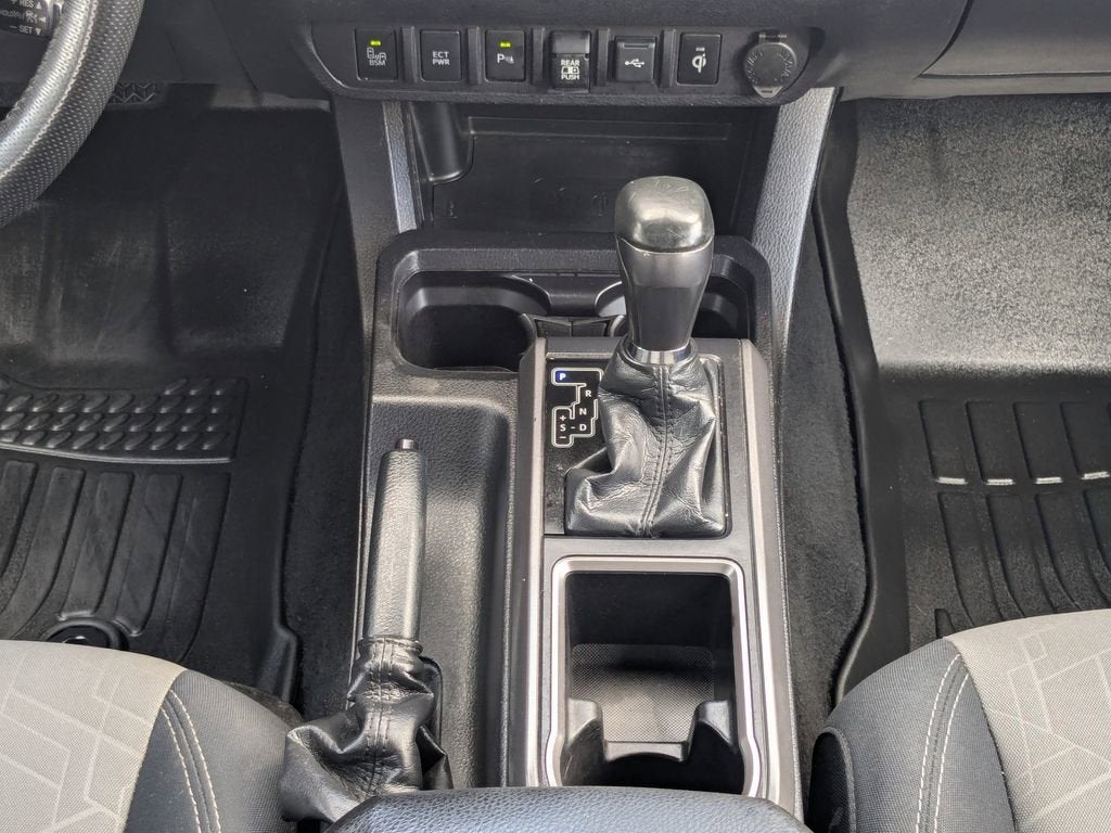 2021 Toyota Tacoma 2WD SR5