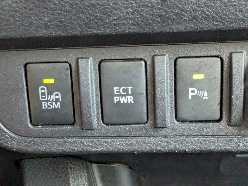 2021 Toyota Tacoma 2WD SR5