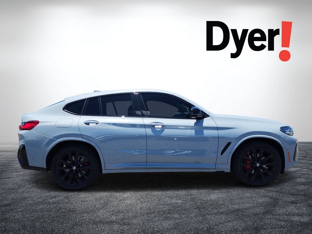 2023 BMW X4 M40i