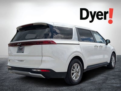 2024 Kia Carnival LX