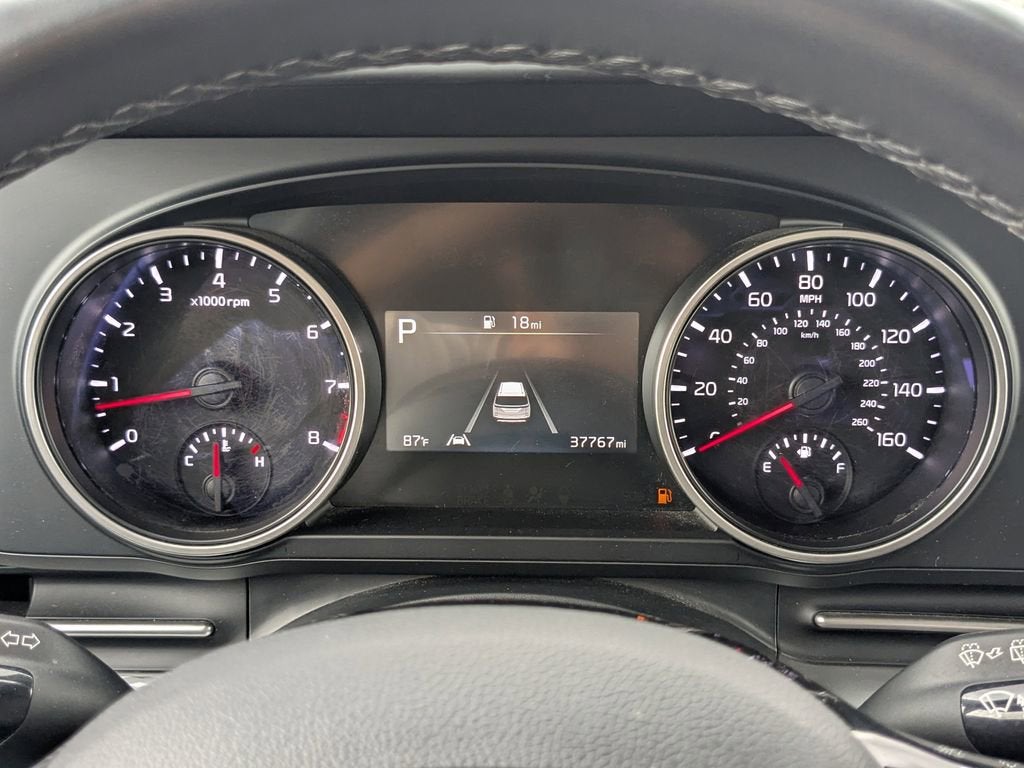 2024 Kia Carnival LX