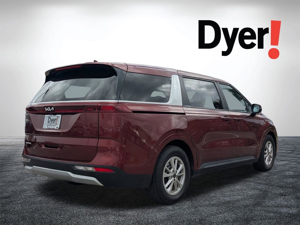 2024 Kia Carnival LX
