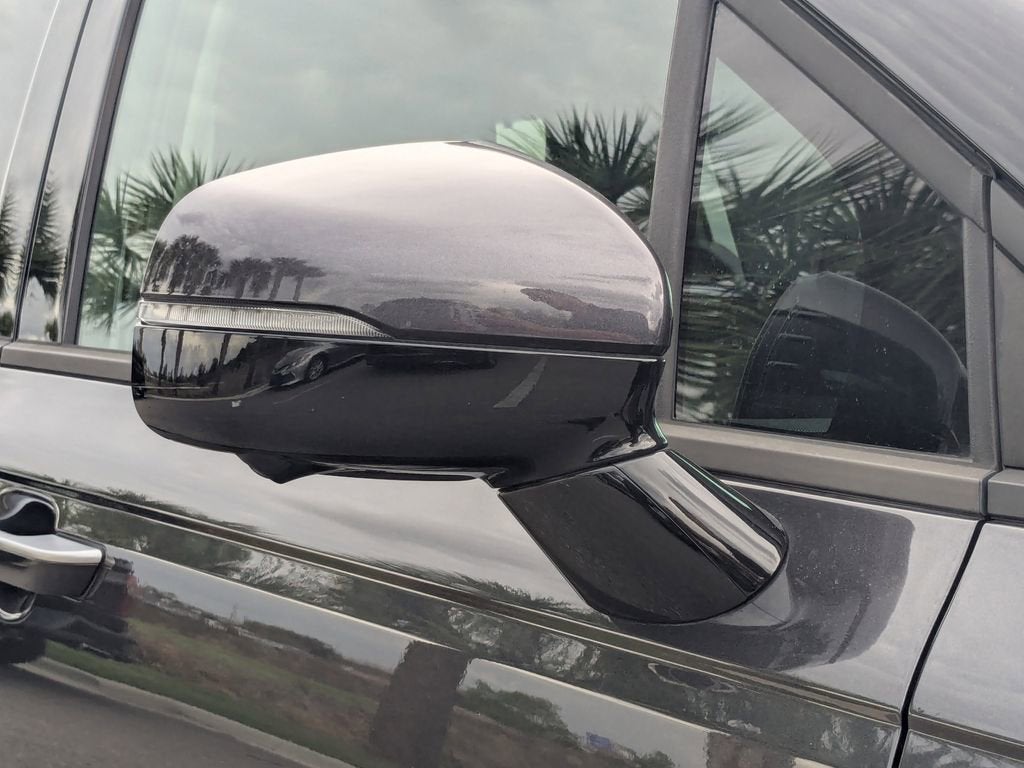 2022 Kia Carnival SX